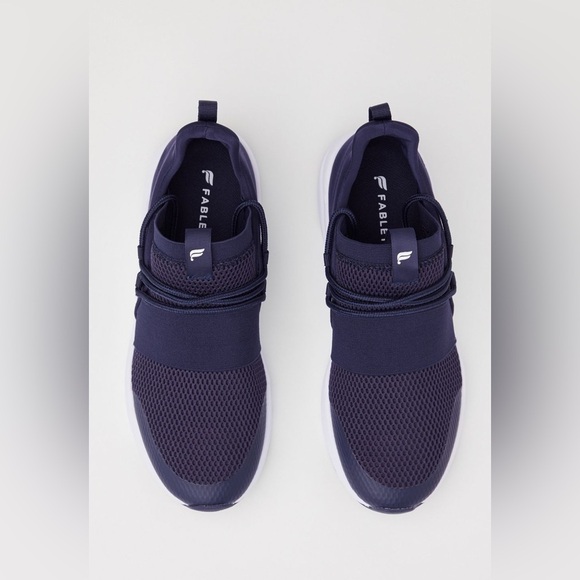 Fabletics Zuma III 3 Lace Up Athletic Gym Shoe - Size 8 - Picture 2 of 5